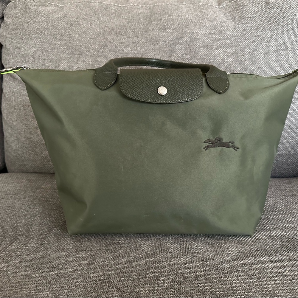 Longchamp Le Pliage M Green Tote Bag